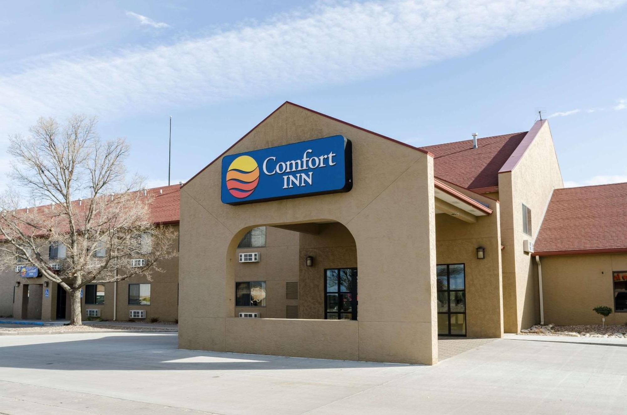 Comfort Inn Colby Bagian luar foto
